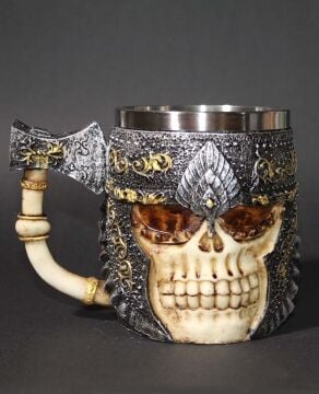 3 Boyutlu Balta Tutacaklı Kuru Kafa Kupa Bardak