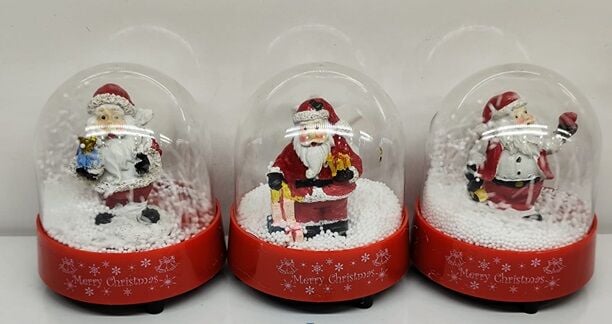 Kar Püskürten Noel Baba Müzikli Kurmalı Kar Küresi