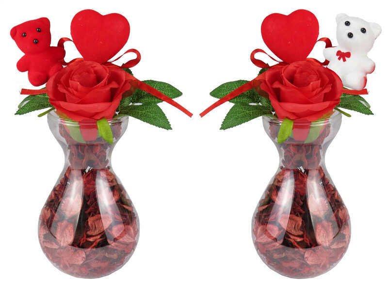 Ayıcıklı Kalpli Dekoratif Güllü Vazo