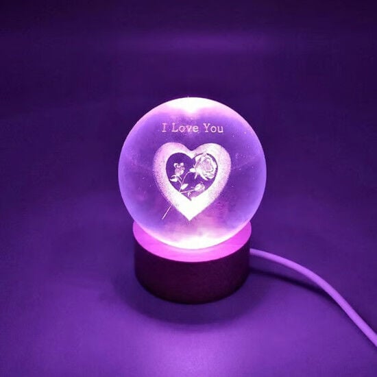 Dekoratif Ahşap Kare Altlıklı I Love You Tasarımlı Işıklı Cam Küre (6 cm)