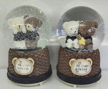 Romantik Ayılar Püskürtmeli Müzikli Cam Kar Küresi