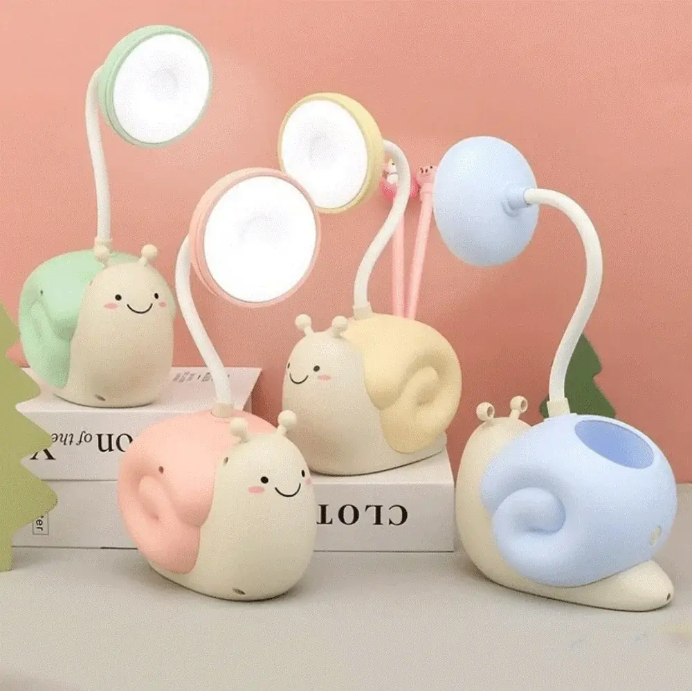 Salyangoz Tasarımlı Kalemlikli Masa Lambası